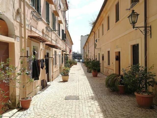 Vicolo Dei Pescatori Terracina Apartment Bagian luar foto