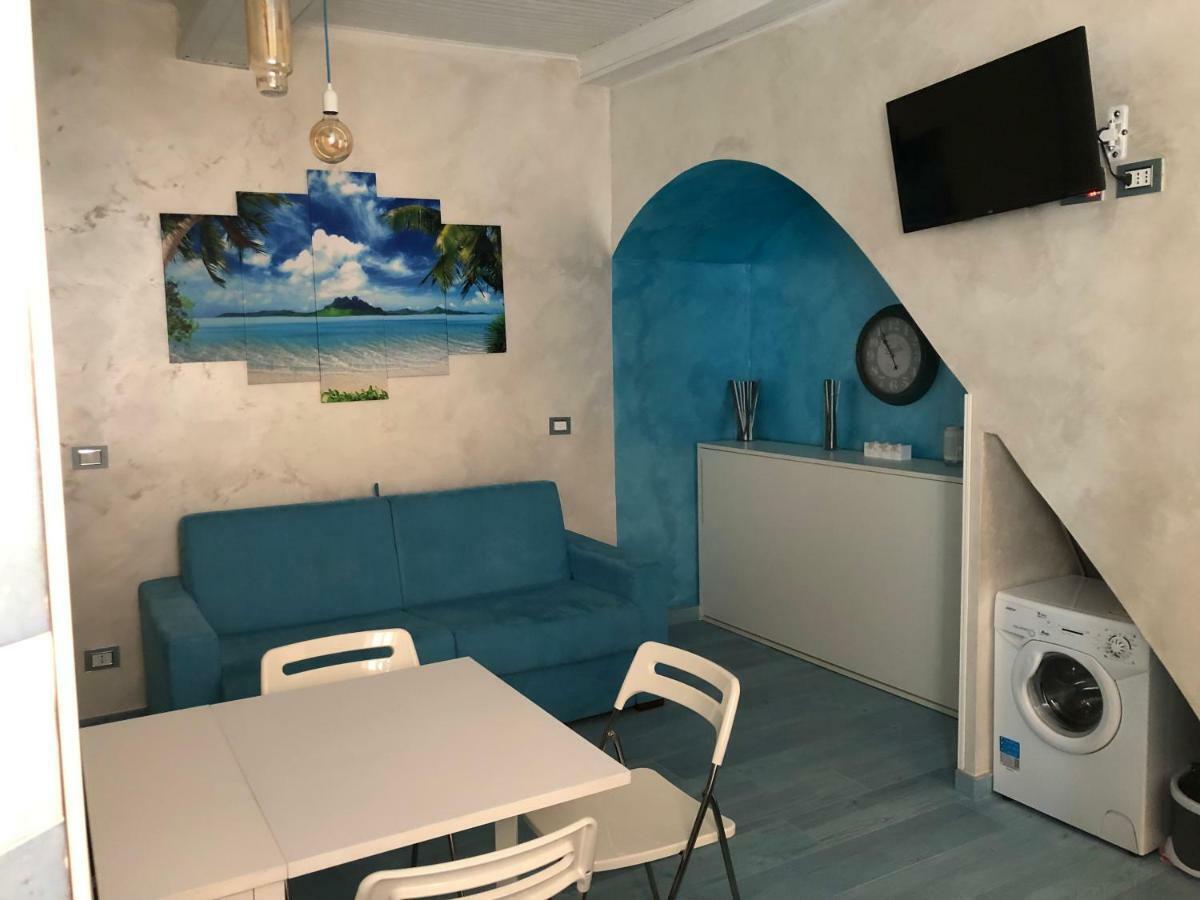 Vicolo Dei Pescatori Terracina Apartment Bagian luar foto
